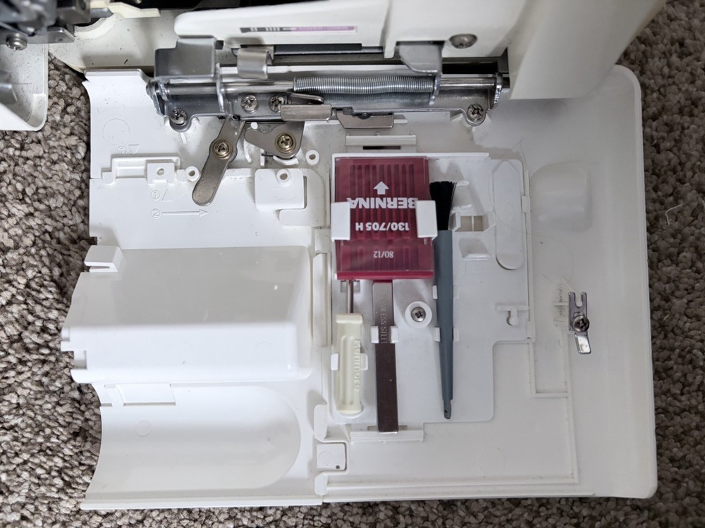 Bernina Serger/Overlocker 2500DCE (Used, Working)