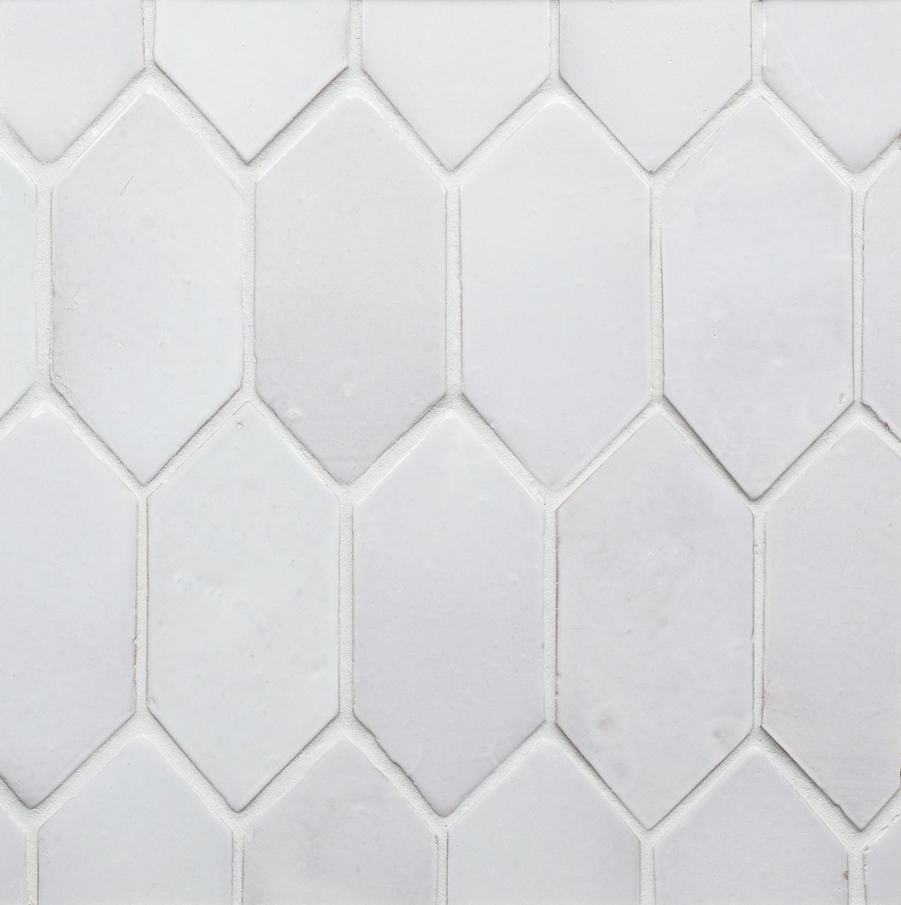 Petit Diamond in White