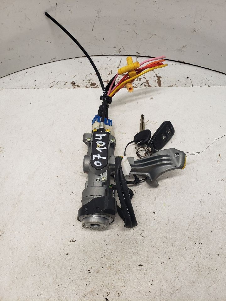 Ignition Switch Fits 2007-2009 TUCSON OEM