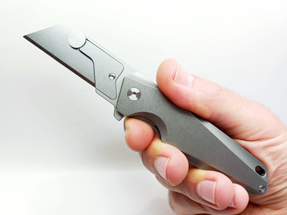 Titanium Replaceable Razor Utility Blade Pocket Knife FrameLock Ball Bearing EDC