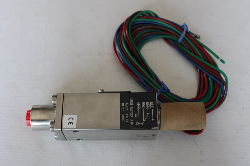 TT Neo-Dyn ADJUSTABLE PRESSURE SWITCH MODEL: 232P43C6