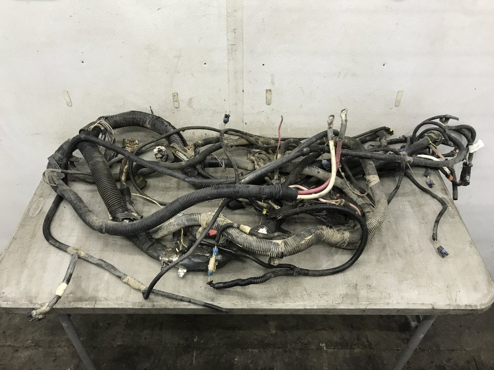 International CE Wiring Harness, Cab - Used