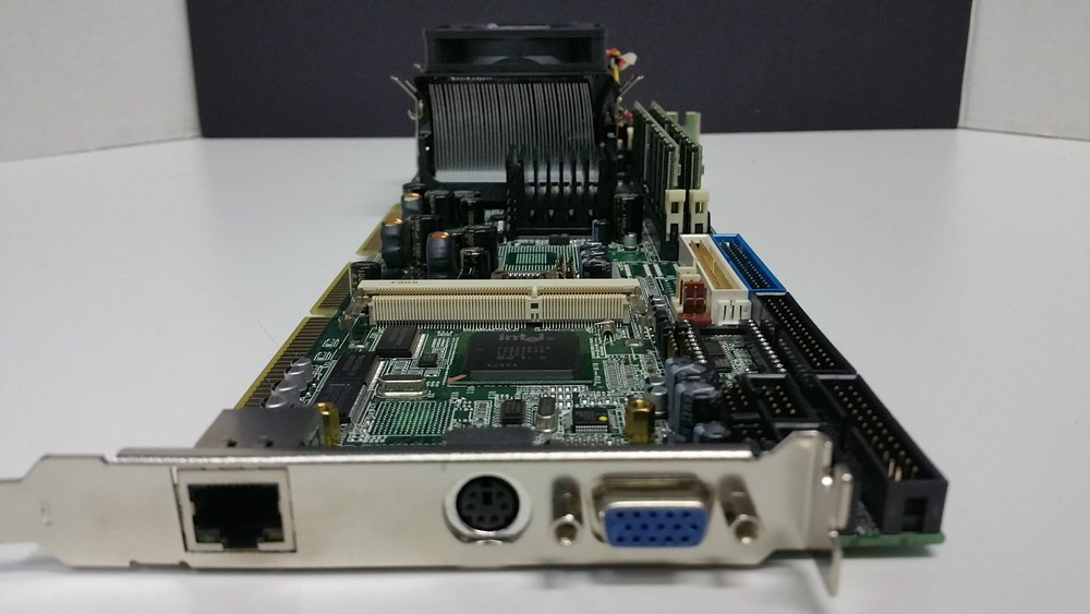 Single Board Computer Includes Processor and Ram