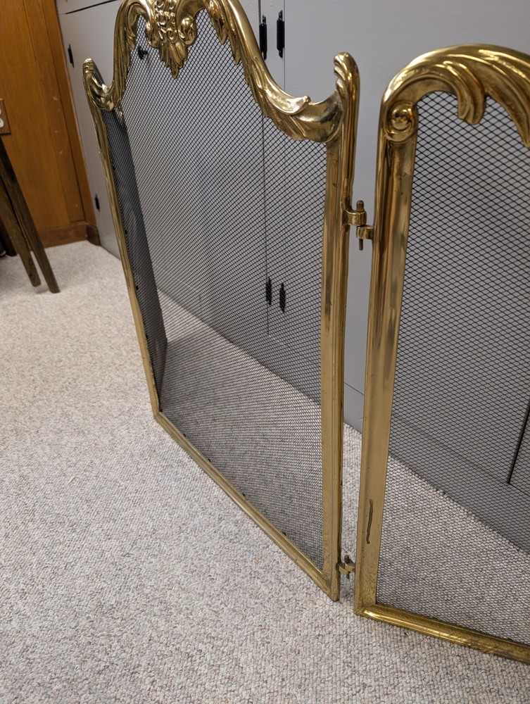 Vtg 3 Panel Fold Brass Shell Rose Fireplace Screen