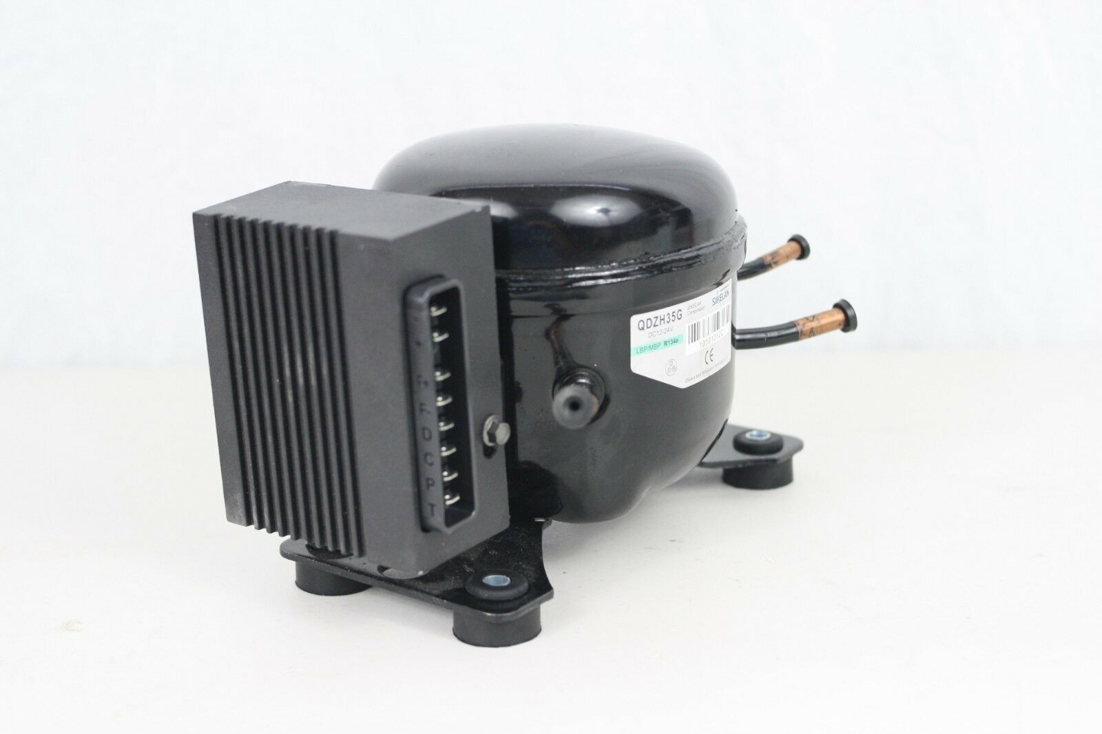 12V 24V DC Refrigeration Compressor Fridge Freezer Marine Solar QDZH35G R134a