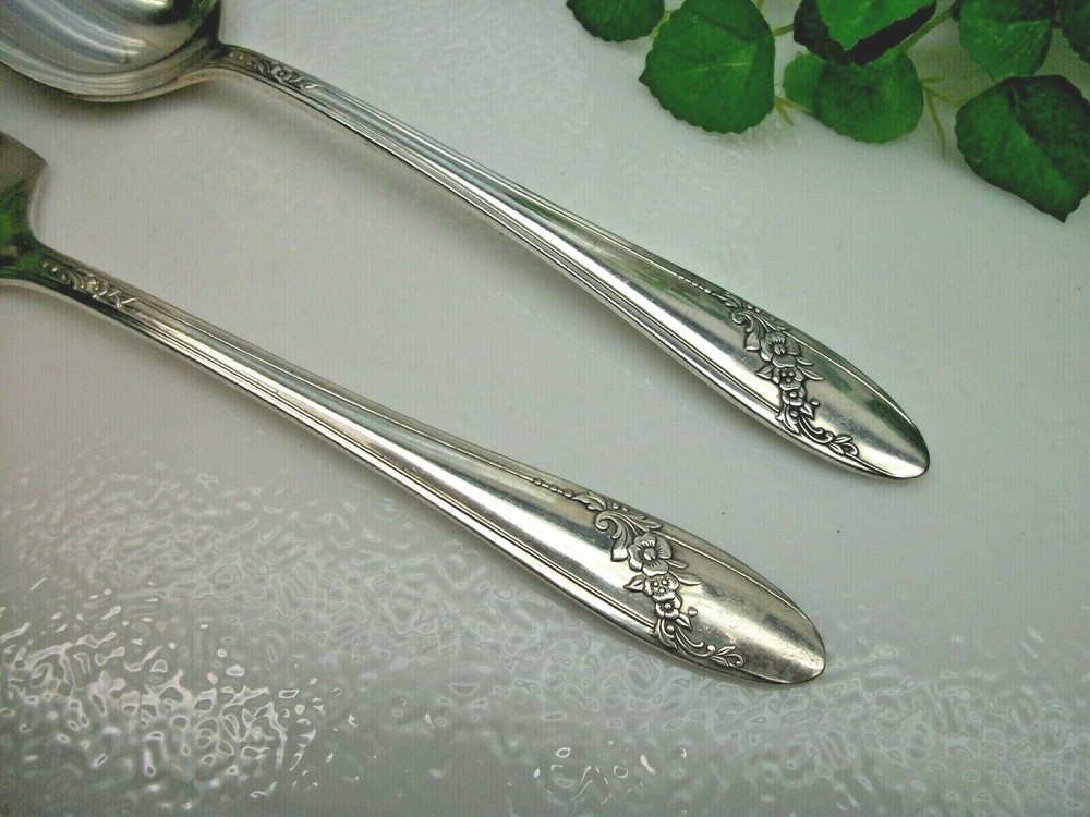 Oneida QUEEN BESS II Silverplate Solid Serving Spoon & Cold Meat Fork 1946