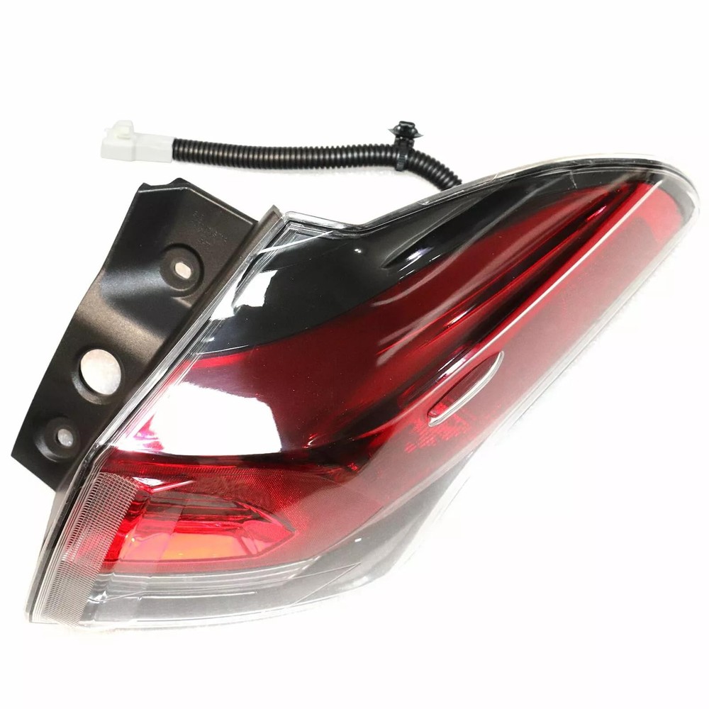 Right Passenger Tail Light for RAV4 2016-2018 Halogen Replacement