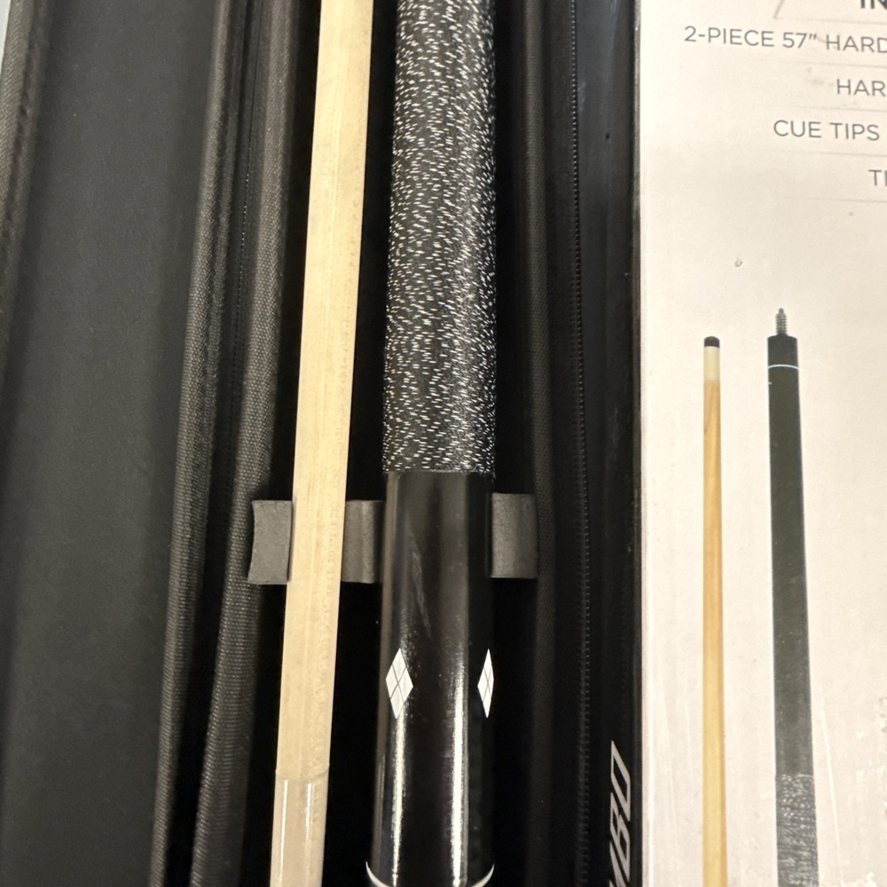 Mizerack Deluxe cue & case combo P1890 (Open Box)