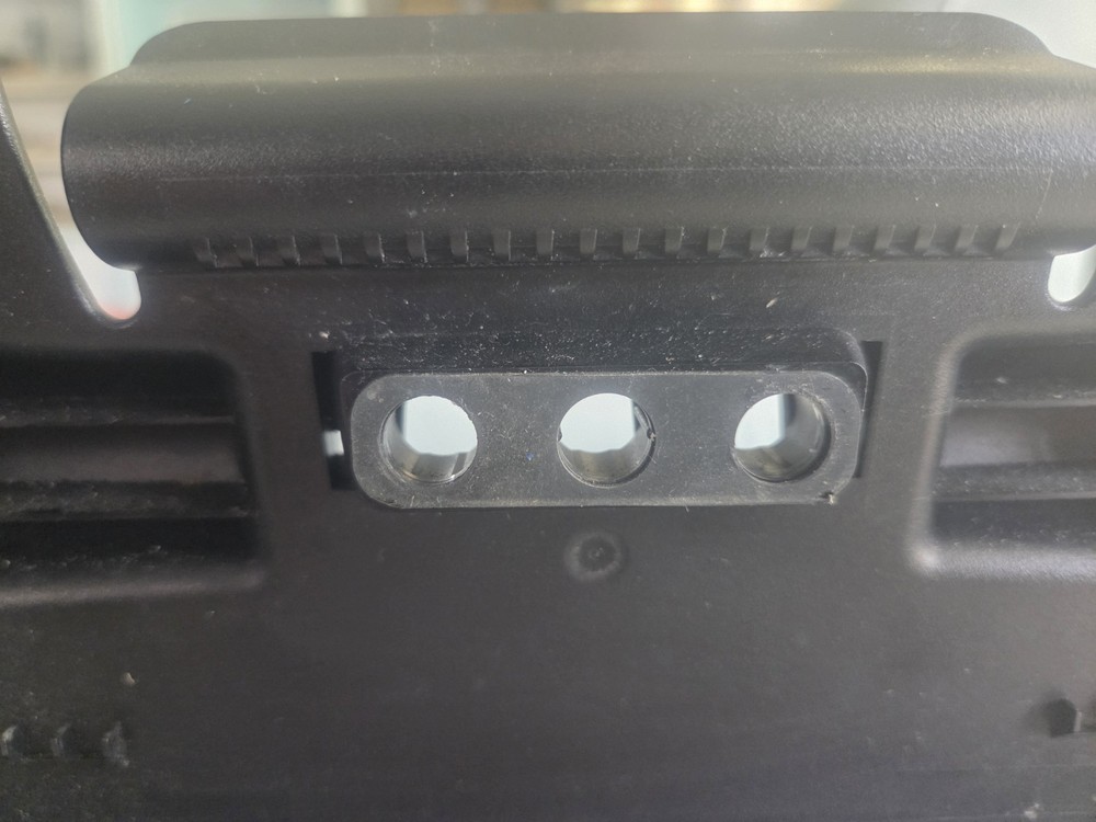 Garmin 145-02095-00 Bracket Mount w Knobs & Wire Clip