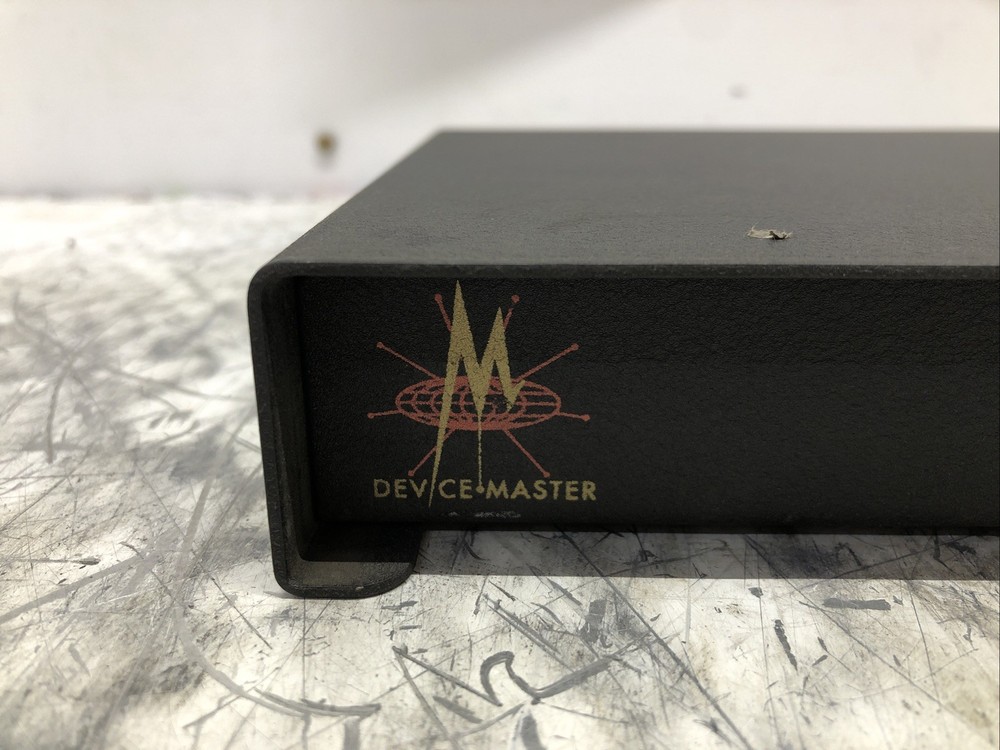 Comtrol DeviceMaster DB9M 4-Port Serial Hub POWERS ON - PLEASE READ DESCRIPTION