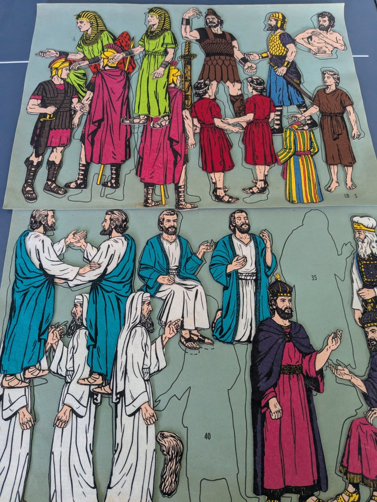 Vintage Huge Lot Of 1017 Pieces Of Felt Flannel Graph Sunday School