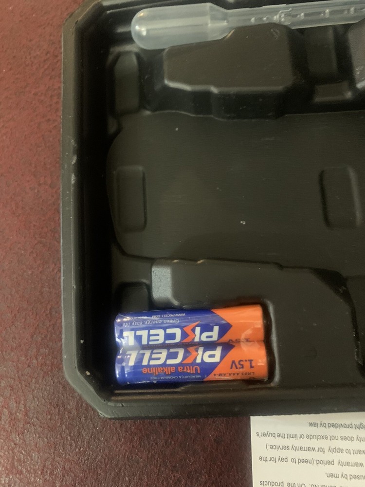 HOJILA Digital Salinity Refractometer Salinity Meter Tester Range 0-28% Handh...