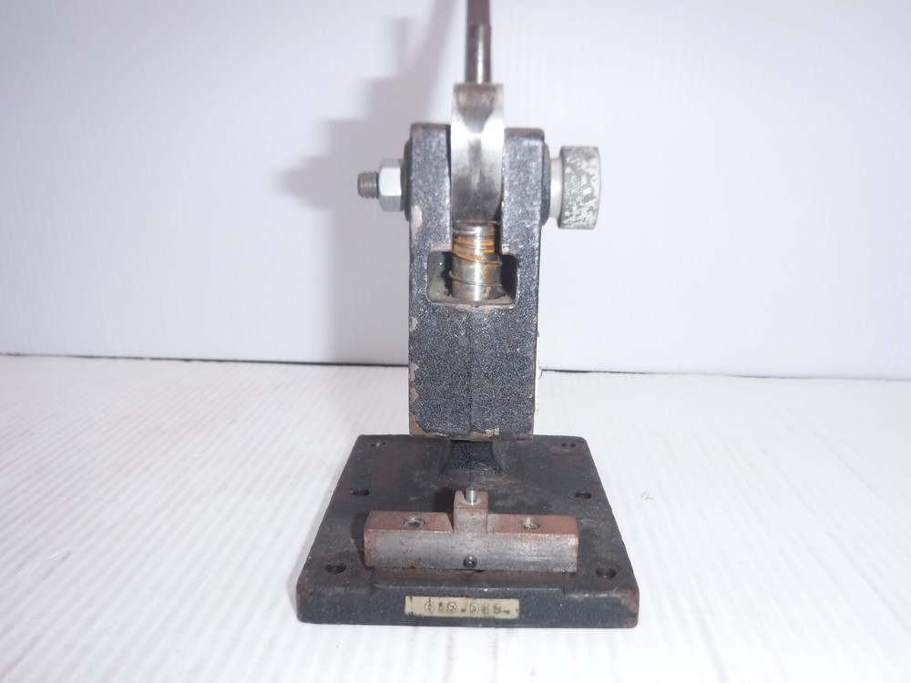 Cambion 3802 Hand Tool Press