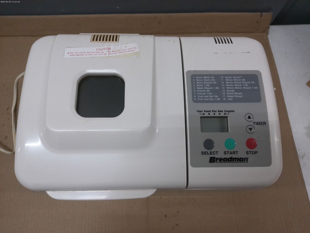 Breadman TR560 Bread Maker Machine 2lb Automatic Bread Machine White Tested READ