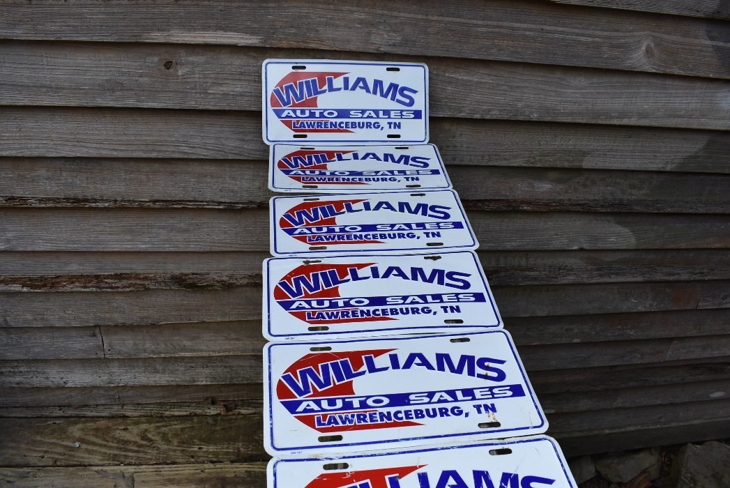 LOT OF 20 TENNESSEE AUTOMOBILE DEALERSHIP FRONT PLATES, FRANKLIN, LAWRENCEBURG