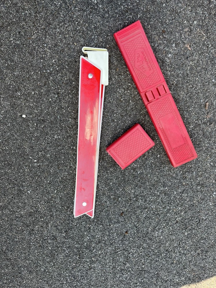 Emergency Road Warning Triangle Folding Preowned