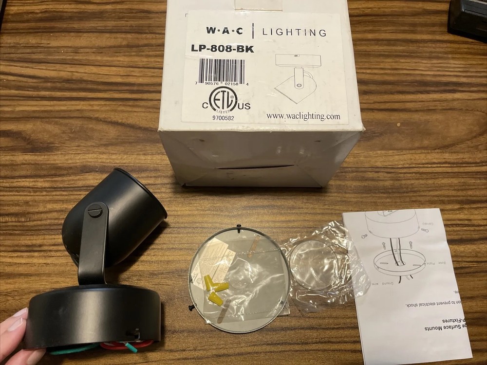 NEW WAC LIGHTING LP-808-WT HALOGEN SURFACE MOUNT LOW VOLT *READ*