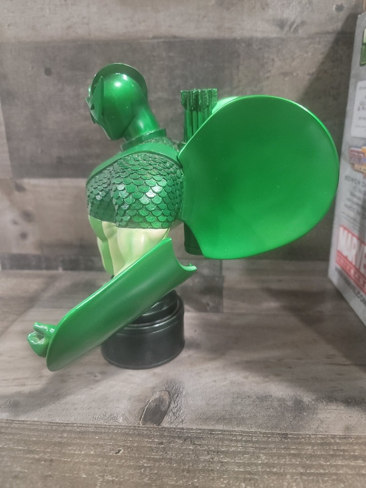 Marvel Bowen Super Adaptoid #650/1000