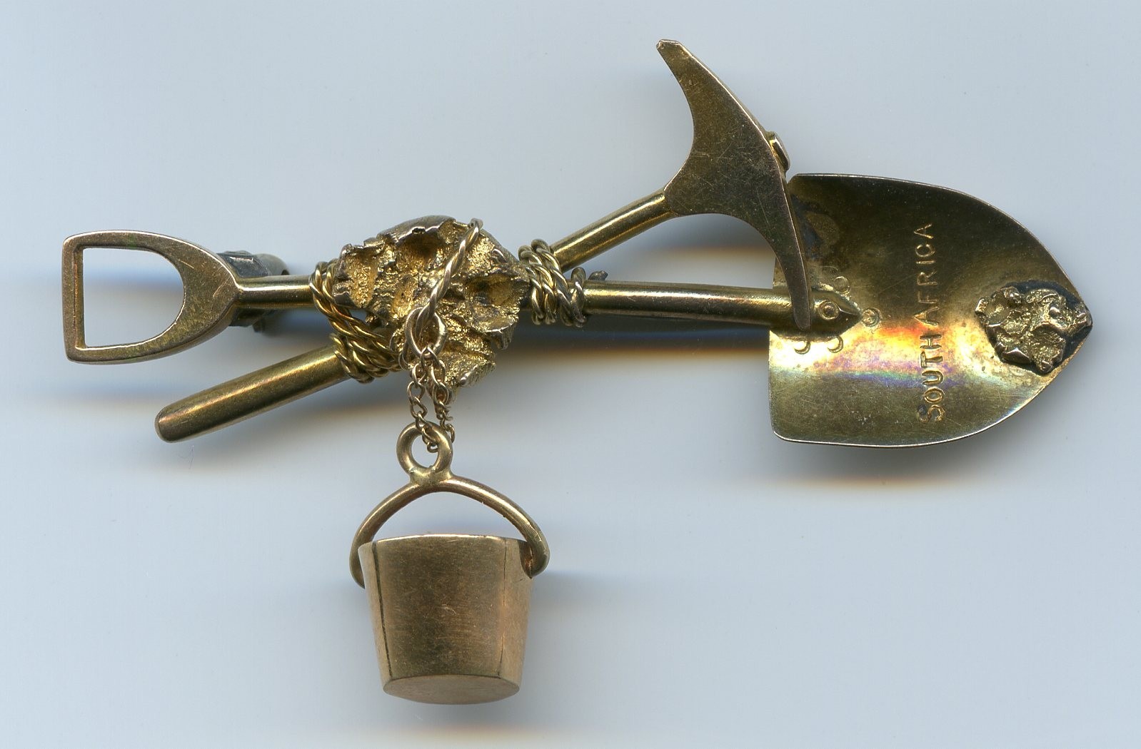Rare Gold Miner Pin, Shovel, Pickaxe, Nugget, Chain, Bucket / SA 9ct / 5.57gram