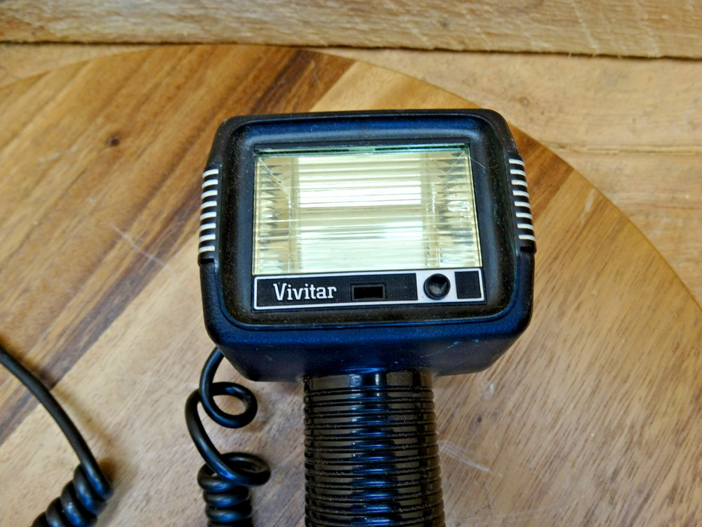 Vintage Vivitar - Electronic Flash 352 with Cable