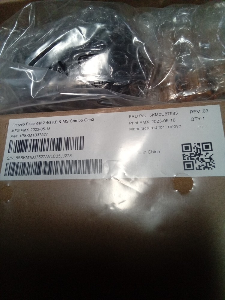 Lenovo Essential 2.4g Keyboard And Mouse Combo