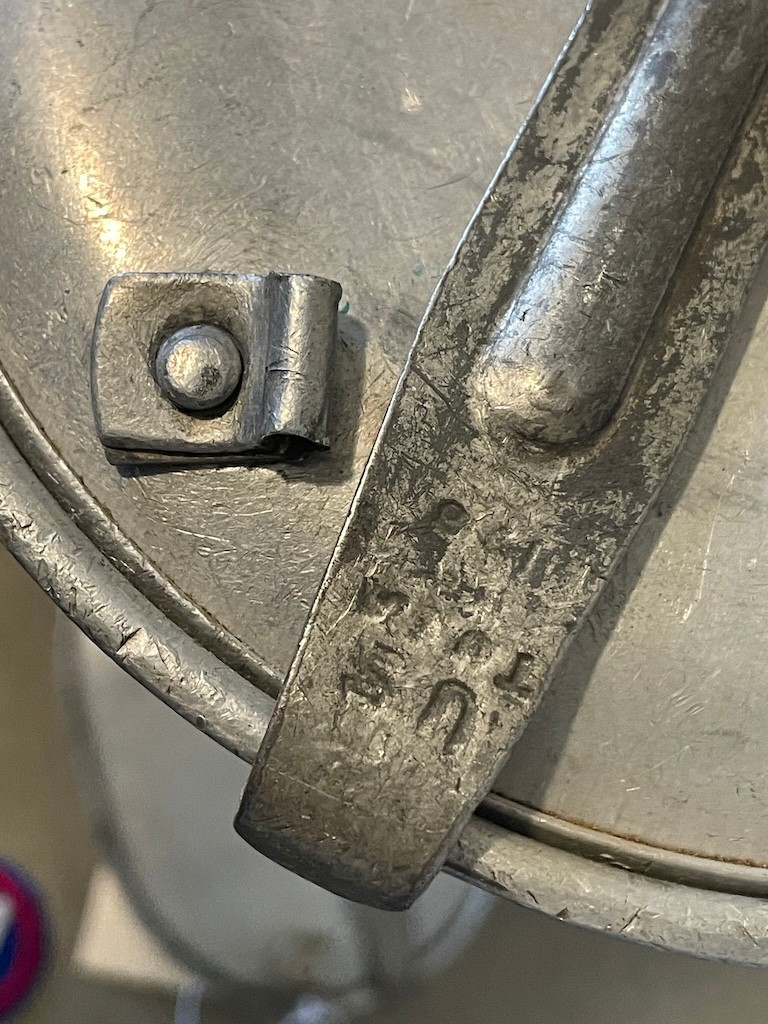 Vintage US Military Mess Kit 1945 WW2 WW1 Kits Patches WW2 Hats Caps Gloves LOT