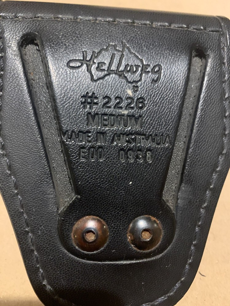 Hellweg Australian Made Handcuff Pouch