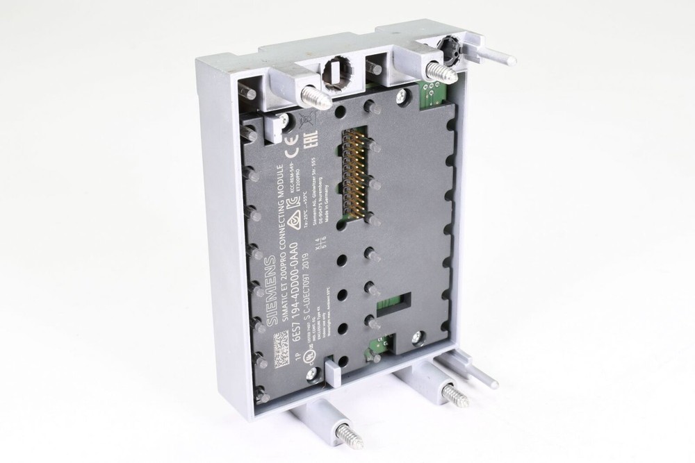 SIEMENS 6ES7194-4DD00-0AA0, Connection module, E03