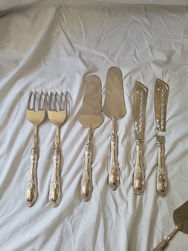 Vintage European Marked .800 Silver Handles Servingware