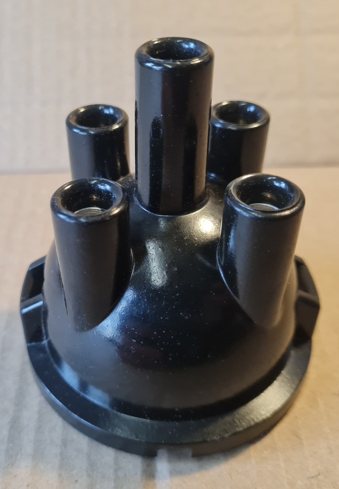 Classic Mini Lancer Distributor Cap 25D4 Top Entry Exit Type GDC103 DC4428 NOS