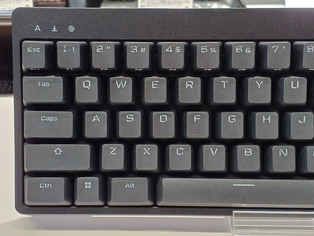 Gaming Keyboard Model VK300C ELECOM
