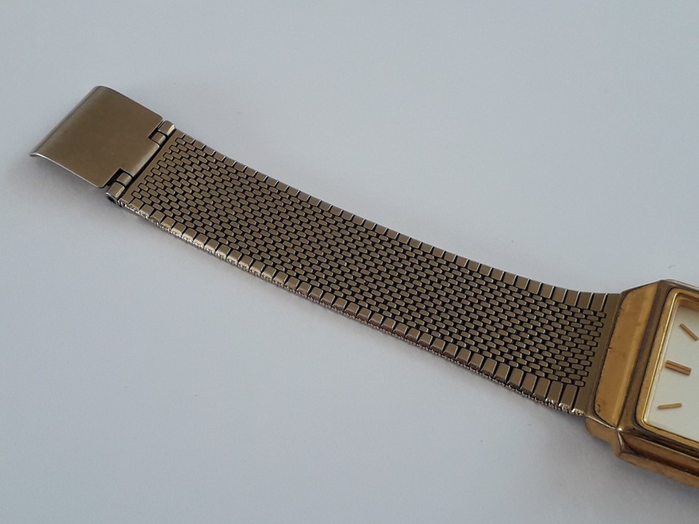 Lorus Quartz Watch. Model VX32 X287. (Working). Lot #863