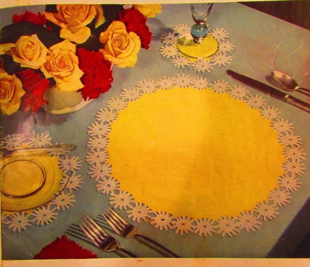 Vintage 1949 Crochet PATTERN for Daisy Luncheon Set