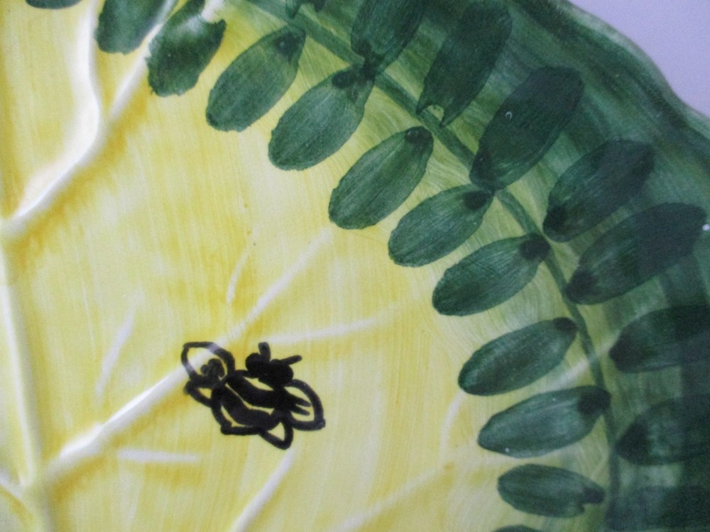 PRESENT TENSE LEAF DESSERT PLATE 8" - 1305H