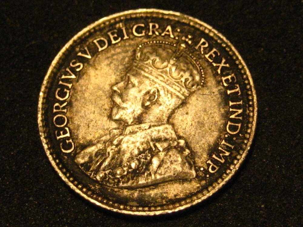 1912 Canadian Five Cent 92% Silver Piece