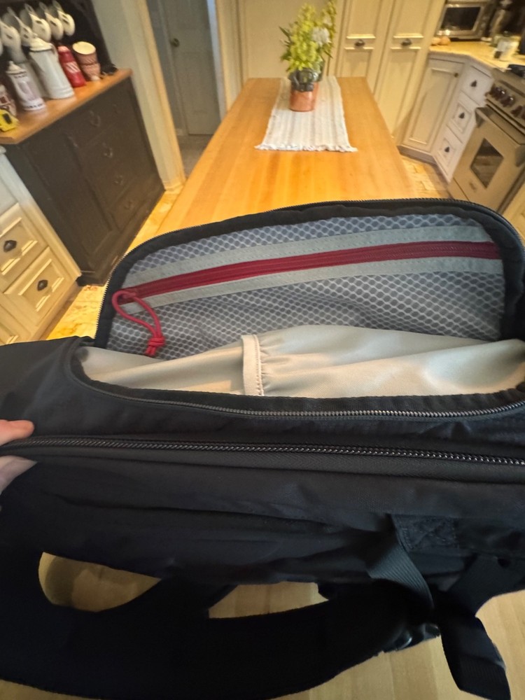 Vertx Gamut 2.0 Backpack - Black with Mini Organizer Pouch, Etc.