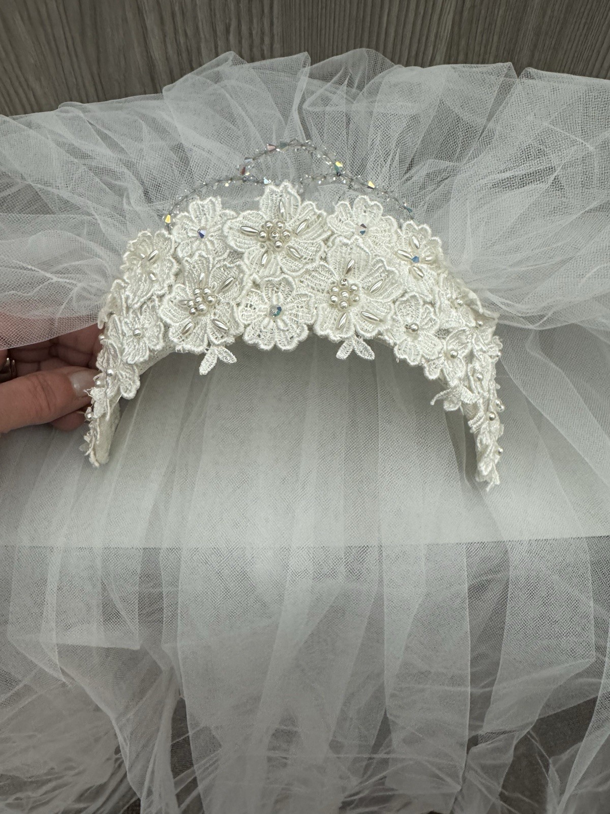 Vintage Bridal Veil And Lace Cap With Beading 1970’s