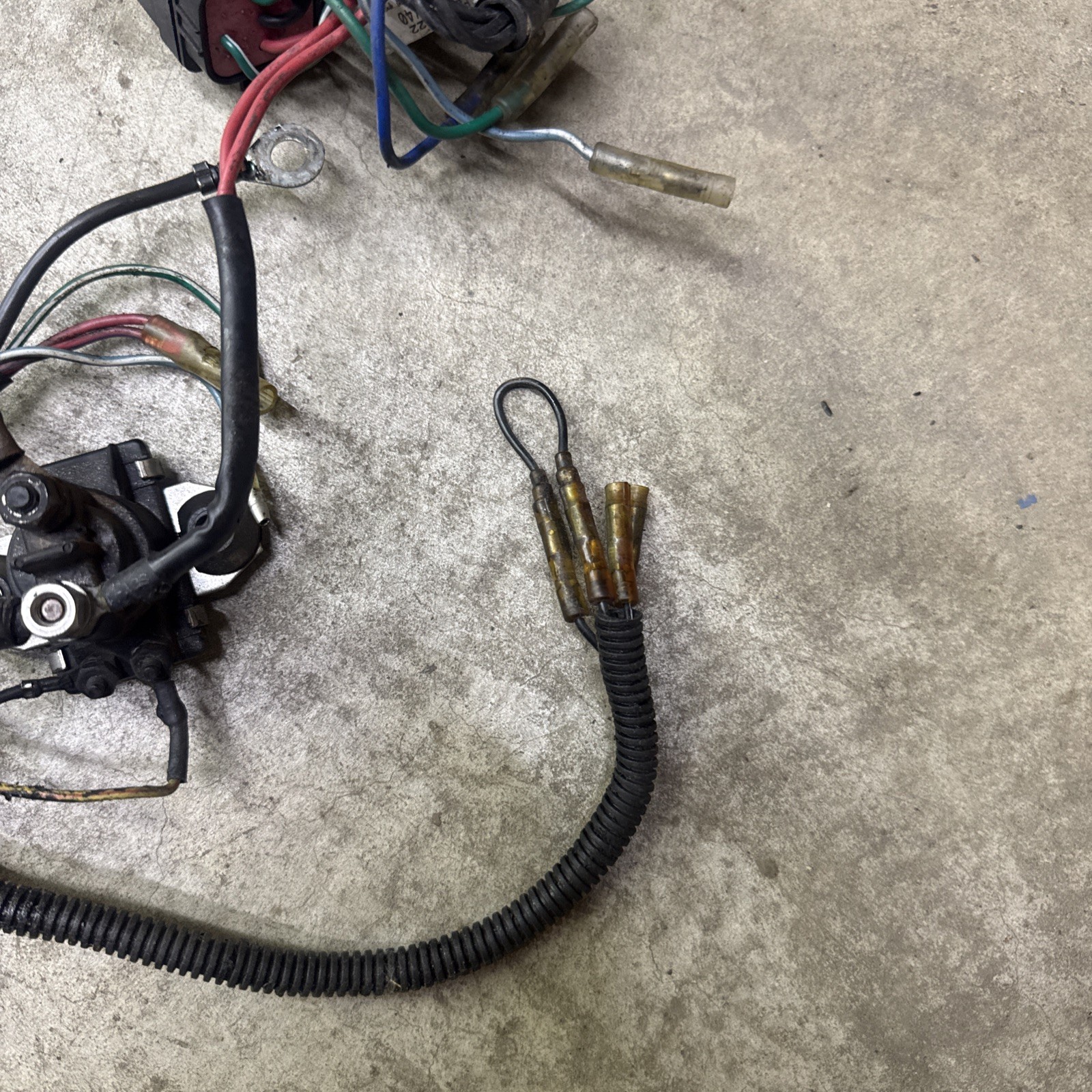 2002 Mercury 40 HP 2 Stroke 2cyl Outboard Complete Electrical Wire Harness