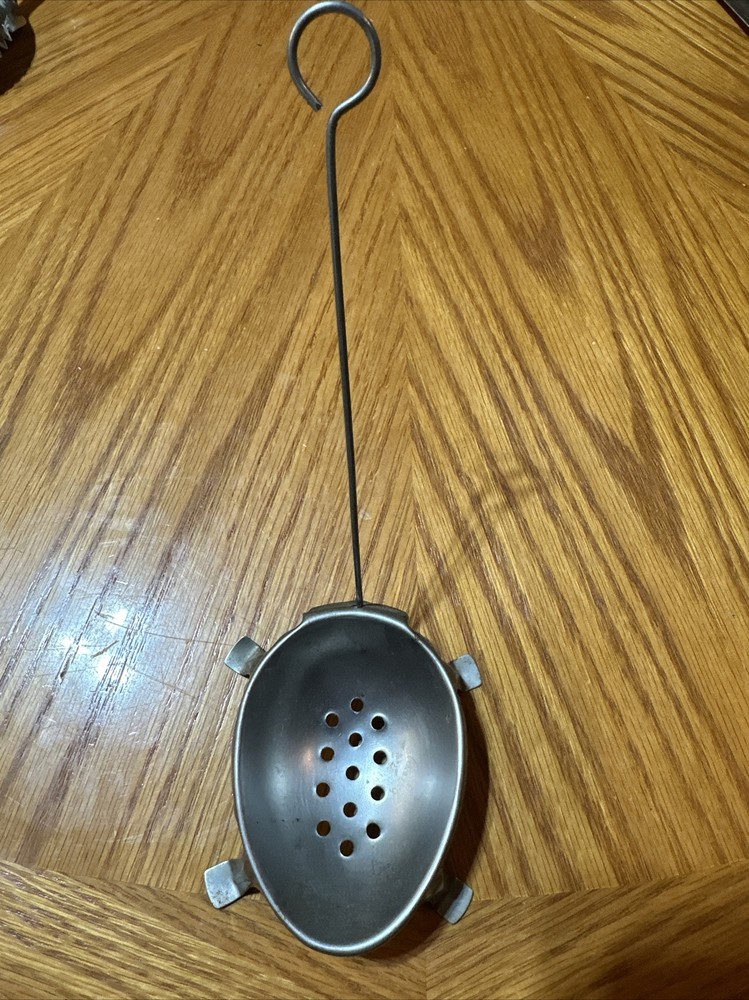 Vintage Egg Strainer With Feet Wire Handle