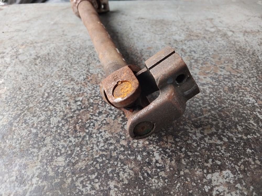 Fiat 500 Lower Steering Column UJ Knuckle - CD6