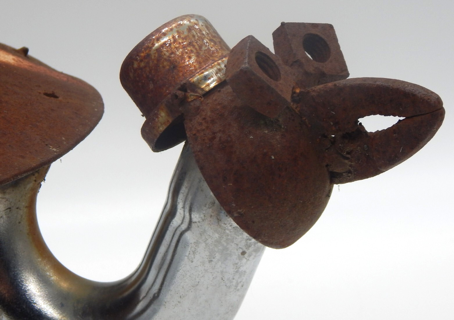 Antique Cast Iron Rusted Turtle Helmet Artisan Outdoor Garden Yard Art USA- RARE