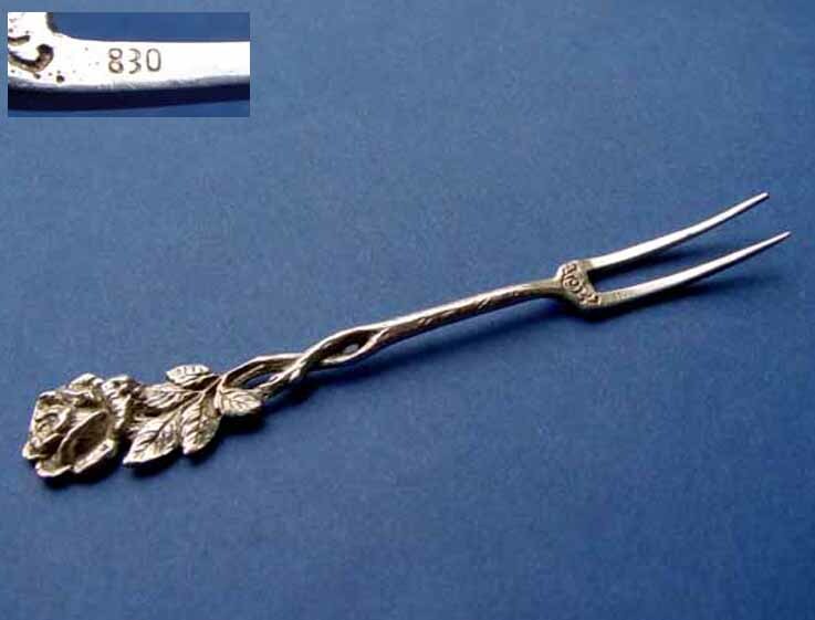 Serving Fork, Rose, 830 Silver C57