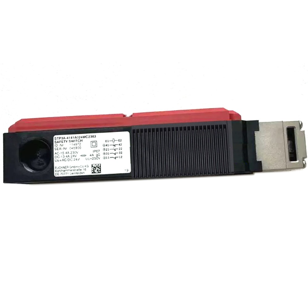 NEW IN BOX EUCHNER STP3A-4141A024MC2363
