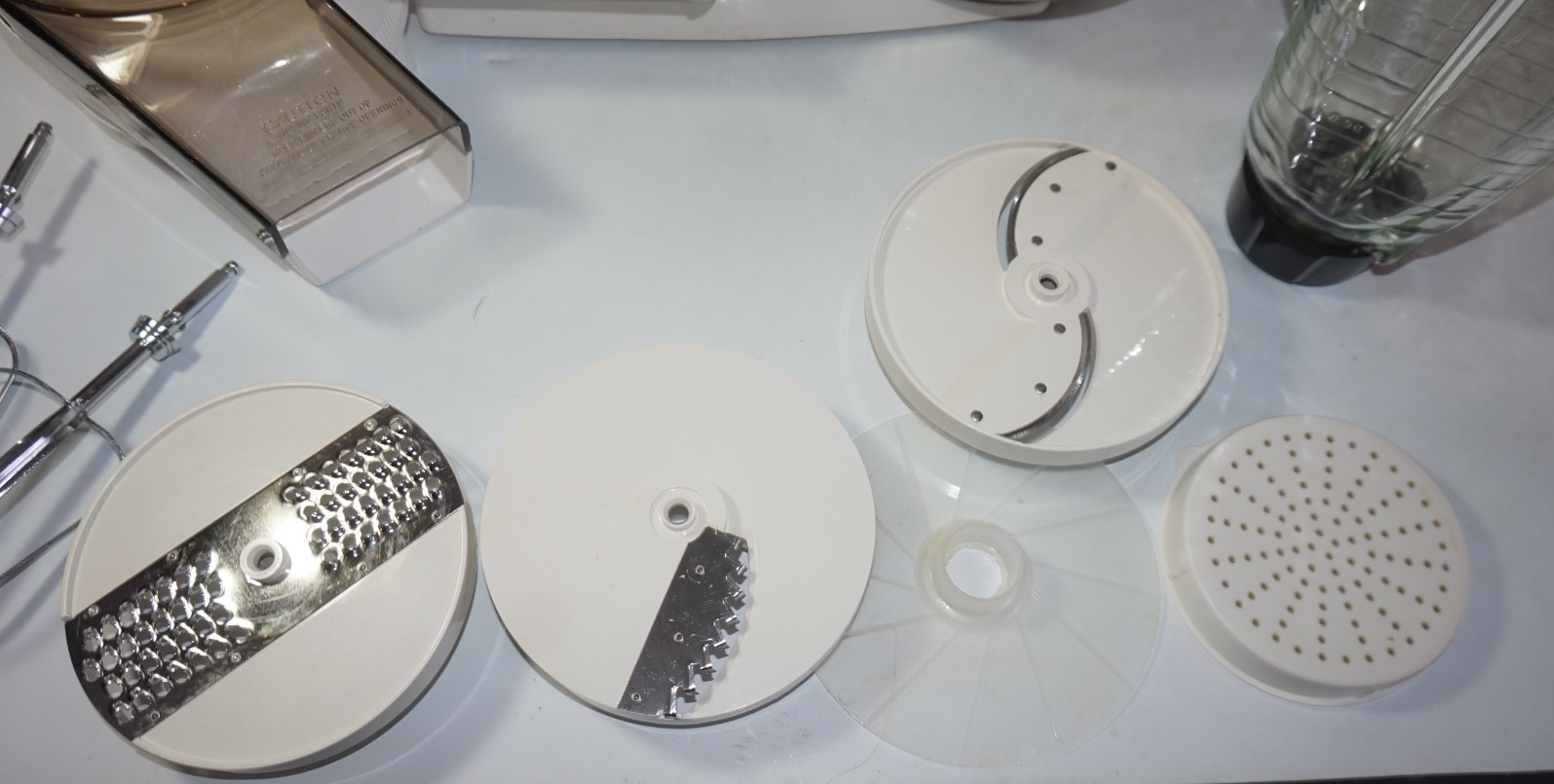 VTG Oster Regency Kitchen Center Mixer Blender Food Processor 12 Speeds White