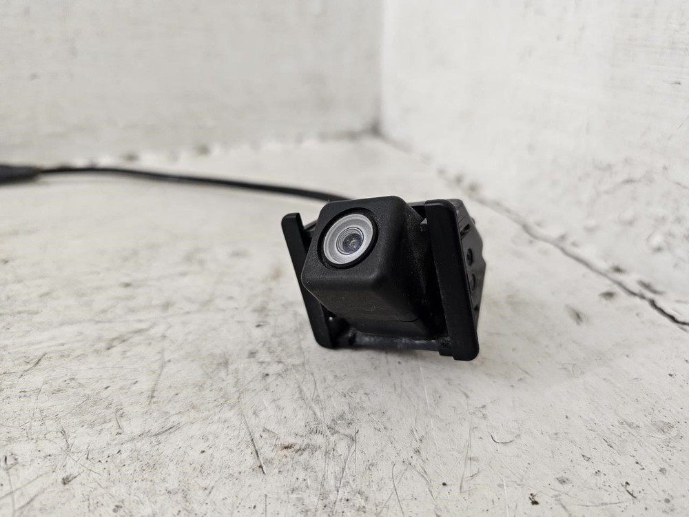 Camera/Projector Camera Rear Tailgate Fits 09-17 ENCLAVE 2393441