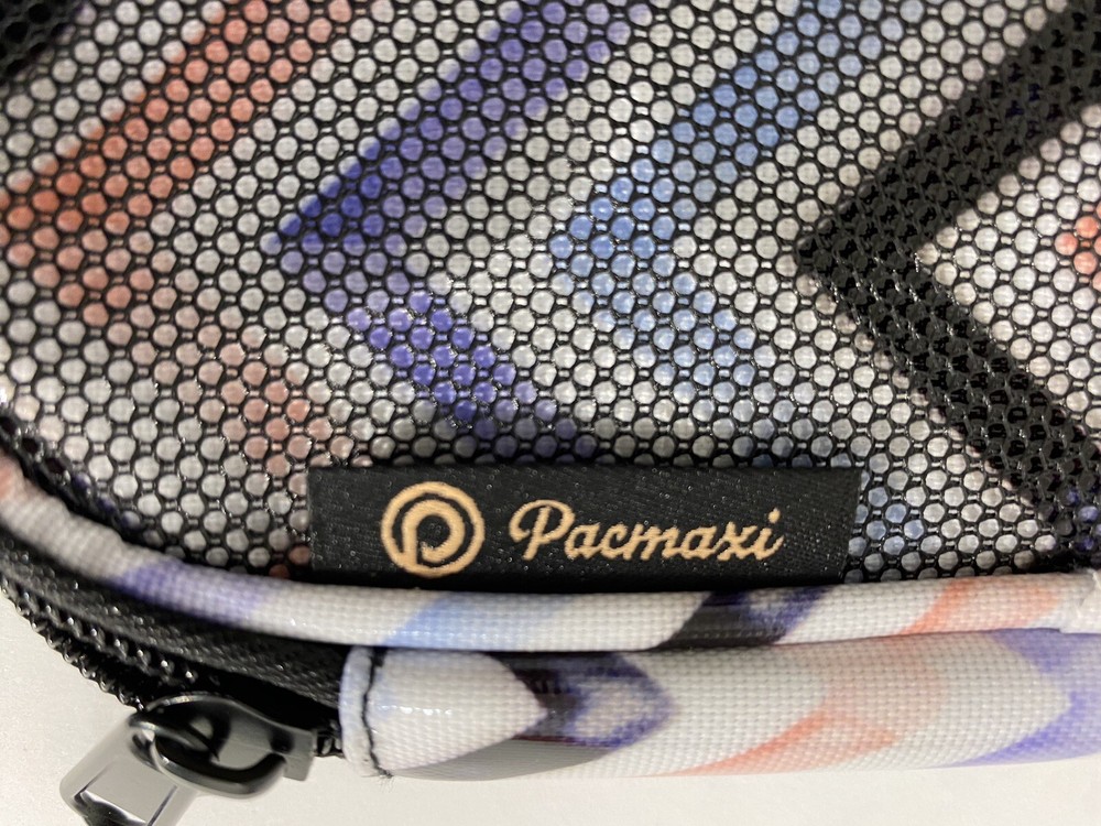 PACMAXI Tech Watch Band Case Holds 10 NWT. Multicolored Zigzag Pattern