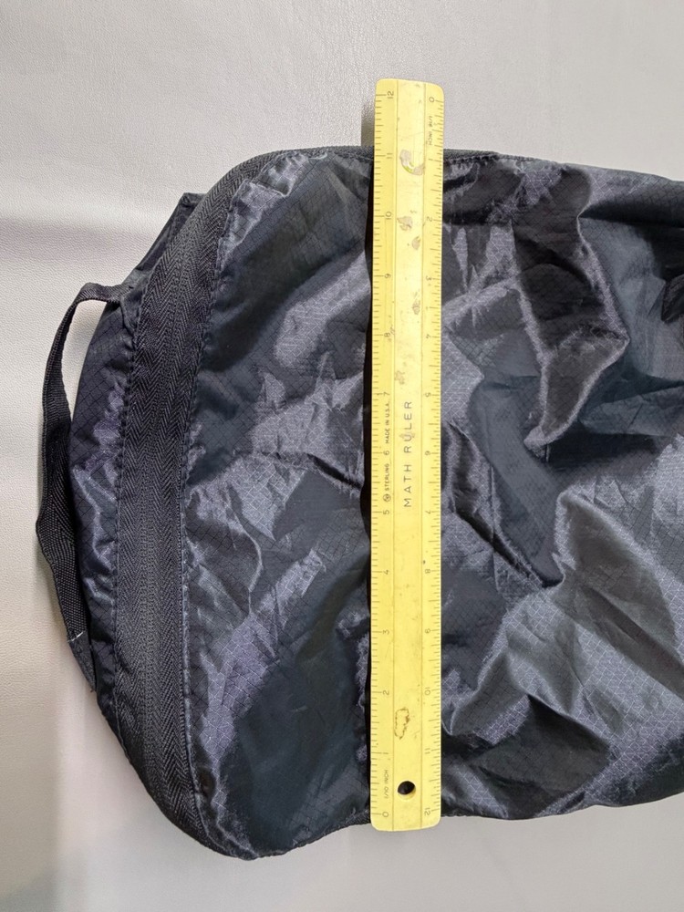 Eagle Creek Pack-It Isolate Cube MEDIUM (EC0A496D) excellent condition