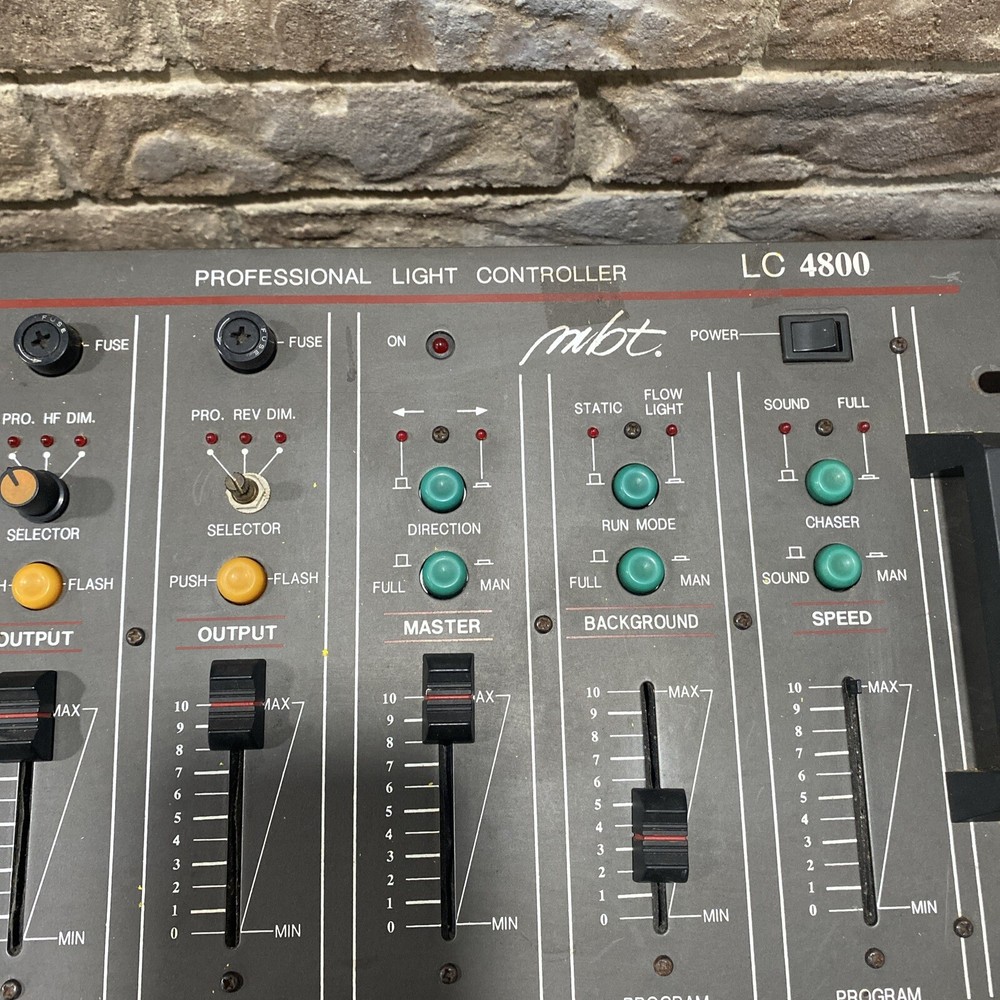 MBT LC4800 Professional Light Controller/MAR649