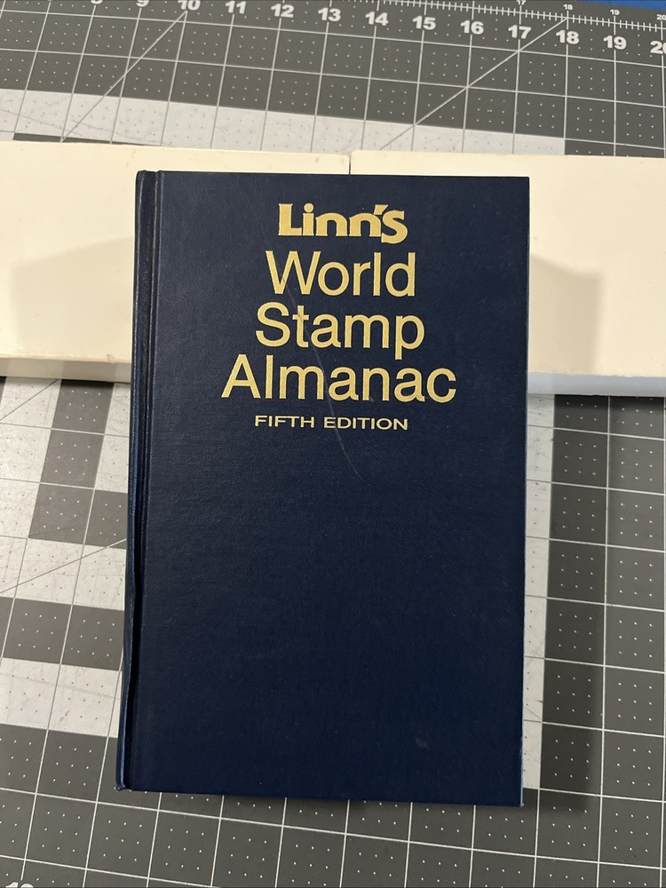 Linn’s World Stamp Almanac Fifth Edition Hardcover 1989 Blue Amos Press