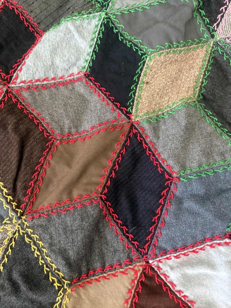 VTG Handmade Tumbling Block Pattern Quilt Baby Blocks Cubework Optical Illusion